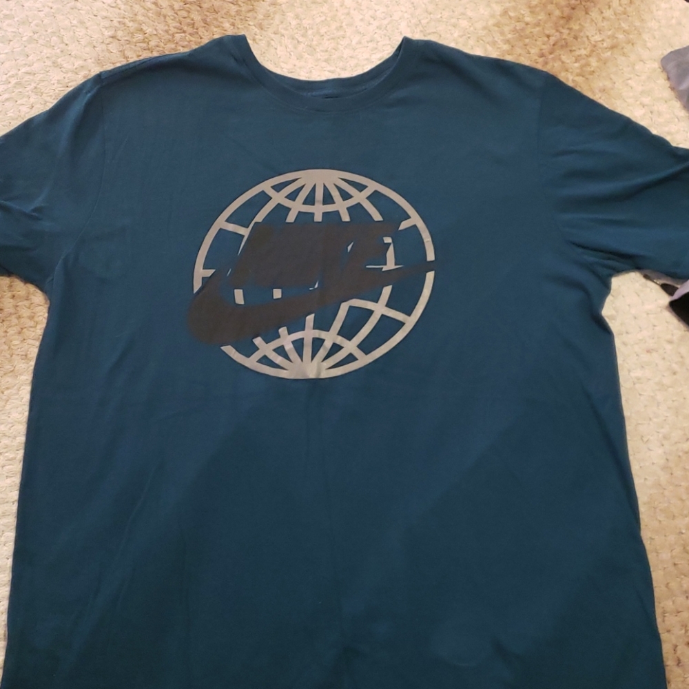 Mens nike tee xl